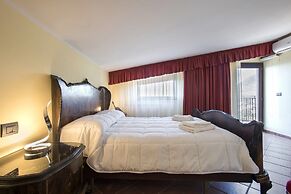 The Life Hotel