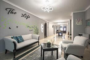 The Life Hotel