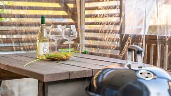 Gangneung Nineone Pet Pension