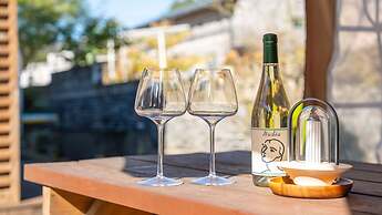 Gangneung Nineone Pet Pension