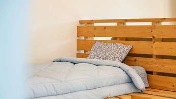 Gangneung Nineone Pet Pension