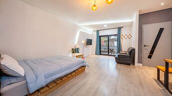 Gangneung Nineone Pet Pension