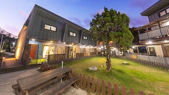 Gangneung Nineone Pet Pension