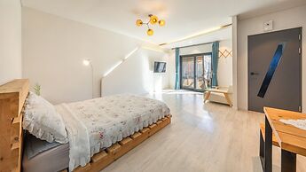 Gangneung Nineone Pet Pension