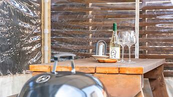 Gangneung Nineone Pet Pension