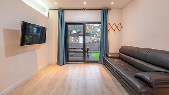 Gangneung Nineone Pet Pension