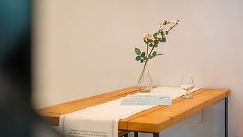 Gangneung Nineone Pet Pension