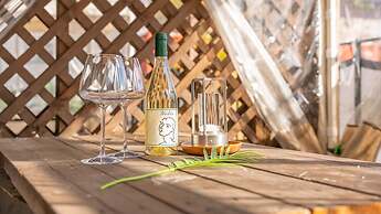 Gangneung Nineone Pet Pension