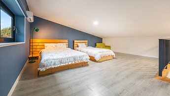 Gangneung Nineone Pet Pension