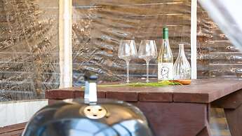 Gangneung Nineone Pet Pension