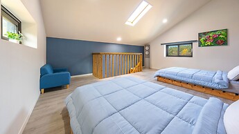 Gangneung Nineone Pet Pension