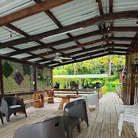 Villa Margareth l A Lakeside Oasis