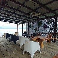 Villa Margareth l A Lakeside Oasis