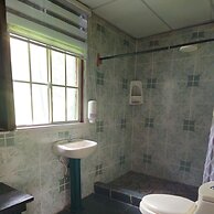 Villa Margareth l A Lakeside Oasis