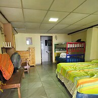 Villa Margareth l A Lakeside Oasis