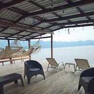 Villa Margareth l A Lakeside Oasis