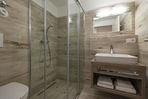 Ideal Apartment in Salzburg Without Deposit