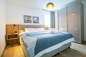 Apartment in Salzburg Near Schlossalmbahn I