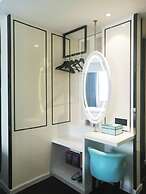 XANA LITE Hotel Shixi Metro Station