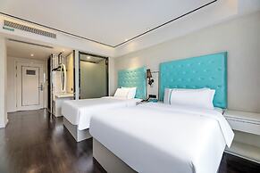 XANA LITE Hotel Shixi Metro Station