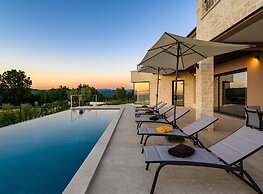 Comfortable Villa With Central Heating