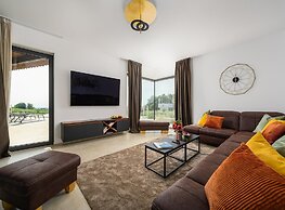 Comfortable Villa With Central Heating