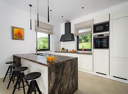 Comfortable Villa With Central Heating