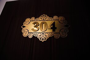 Ly Ly Hotel 2