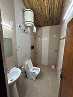 Grandeur's Tiger Estate