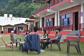 Grandeur's Tiger Estate