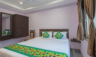 Treebo Sri vi ka Residency