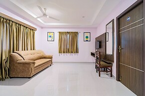 Treebo Sri vi ka Residency