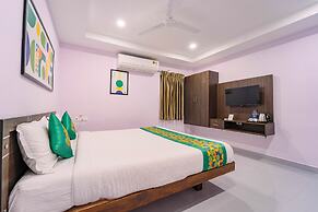 Treebo Sri vi ka Residency