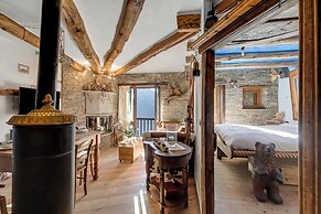 Grange Romantic Retreat Mountain View