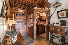 Grange Romantic Retreat Mountain View