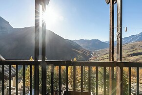 Grange Romantic Retreat Mountain View