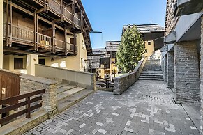 Grange Romantic Retreat Mountain View