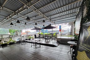 Koen Panorama by NamRoom