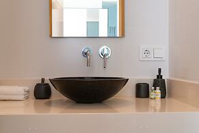 Villa Madrugada, Beachside Villa in Costabella