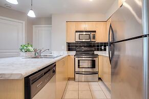 Rivetstays - The Yonge Grand Suites