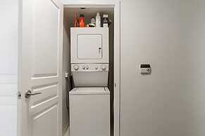 Rivetstays - The Yonge Grand Suites