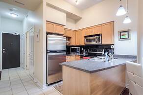 Rivetstays - The Yonge Grand Suites