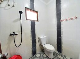 Homestay Syariah Dekat Monjali dan JCM by Simply Homy