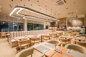 Lalynn Resort & Villas