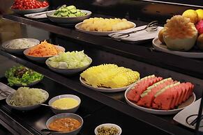 Lalynn Resort & Villas