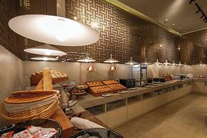 Lalynn Resort & Villas