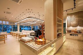 Lalynn Resort & Villas