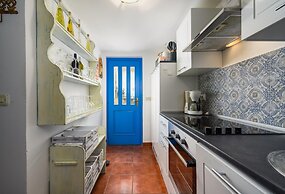 Pretty Villa With Balcony