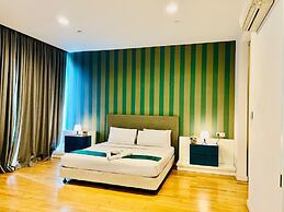 The Platinum Suites KLCC By Sky Pool