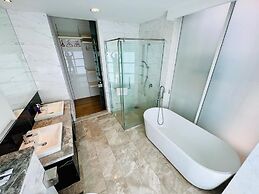 The Platinum Suites KLCC By Sky Pool